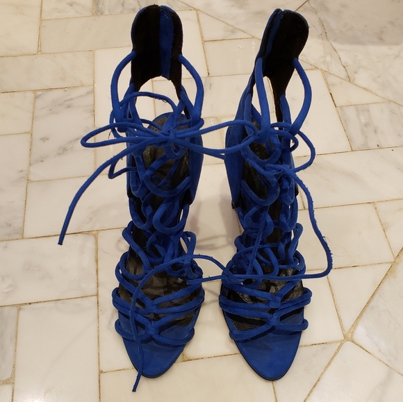 Zara sandals worn only a few times..size 38 - Picture 2 of 3